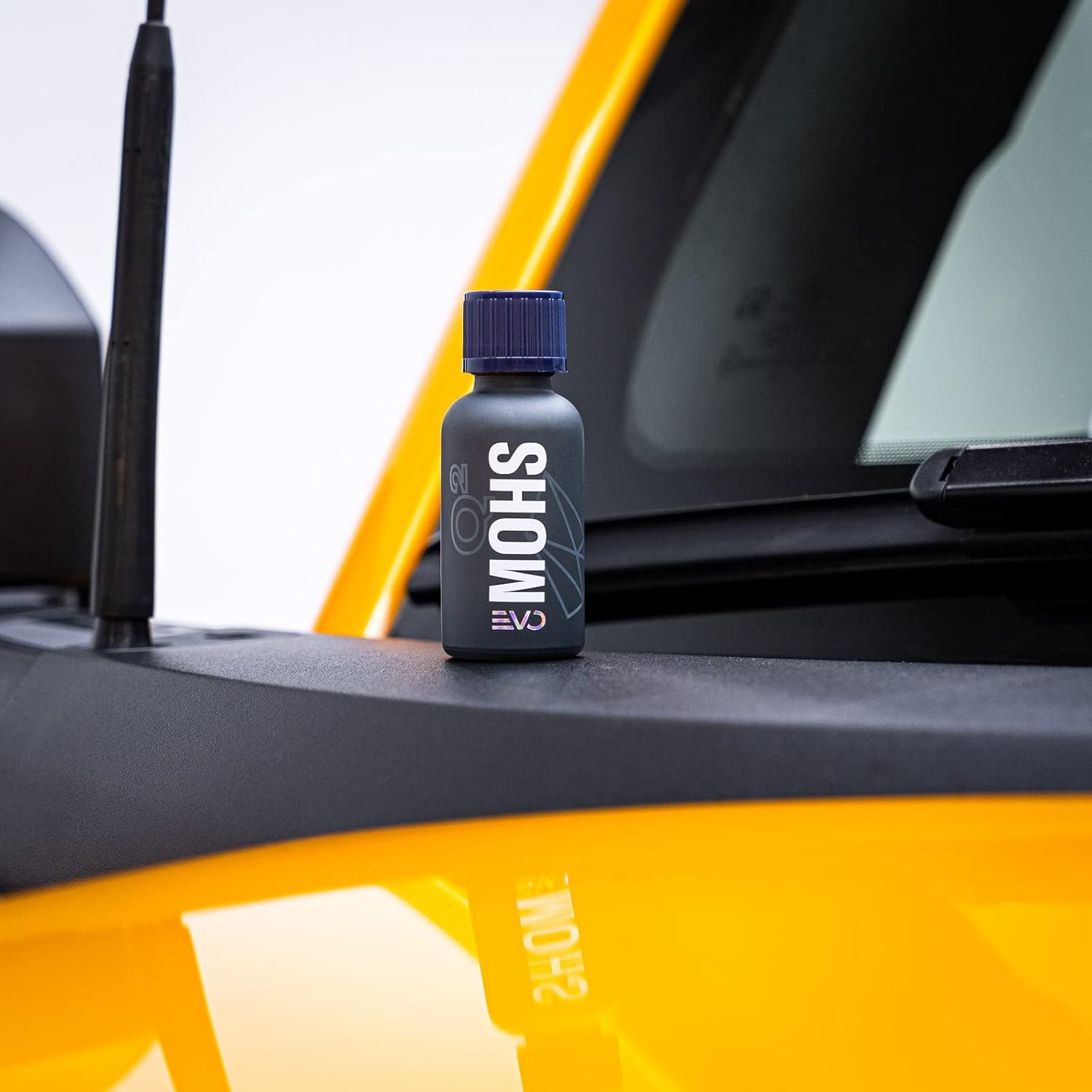 GYEON MOHS Deep Gloss Ceramic Coating - 3 Year Protection