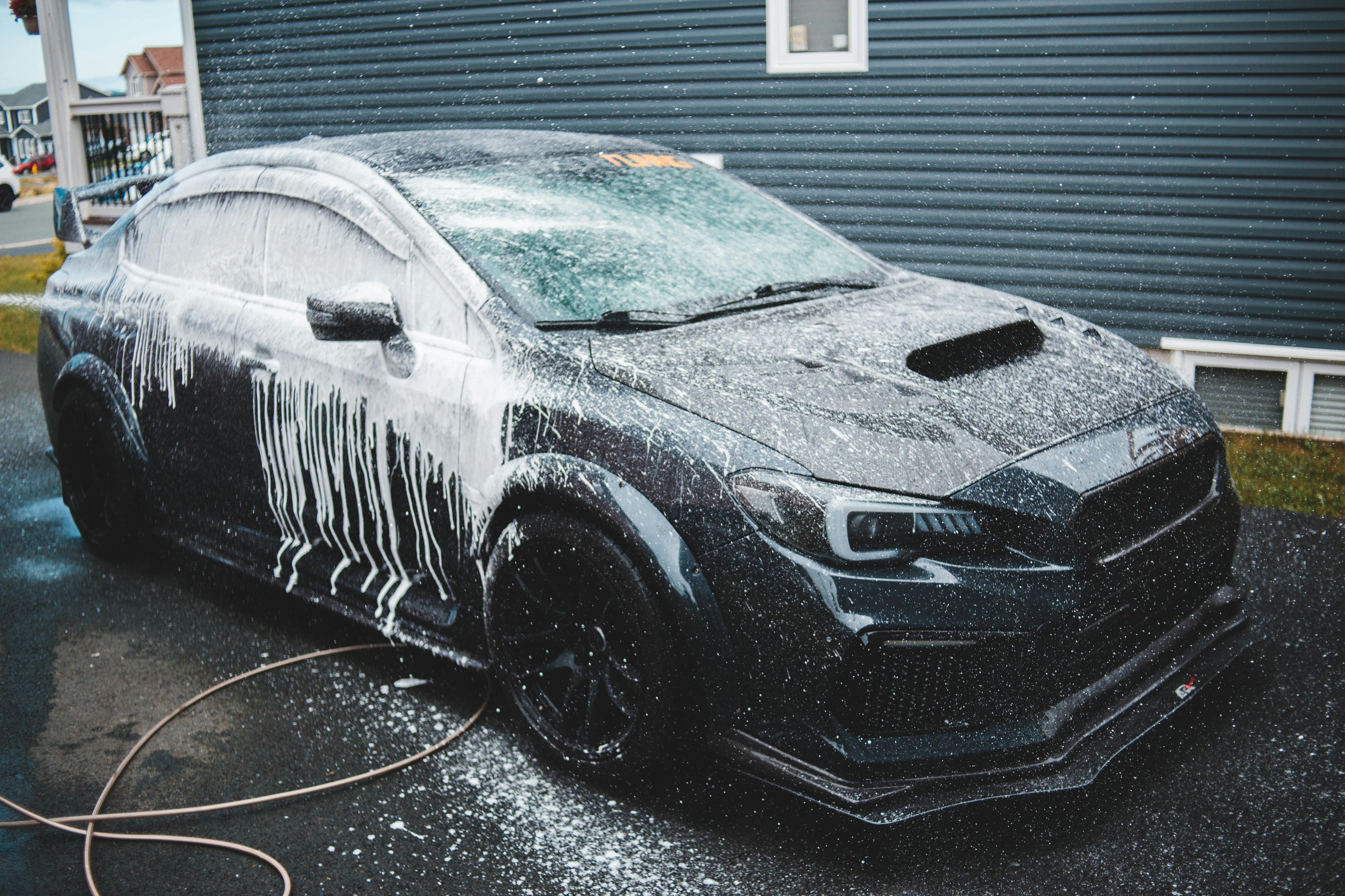 Express Exterior & Wheels Detail + Dressing Service Package